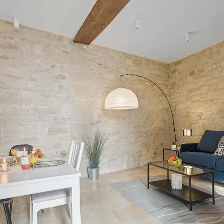 Apartment Bnbnova - Ile St Louis