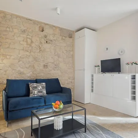 Bnbnova - Ile St Louis Apartment Paris